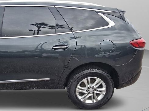 Used 2019 Buick Enclave Essence image 7