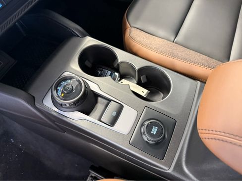 New 2026 Ford Bronco Sport Outer Banks AWD/4WD image 13