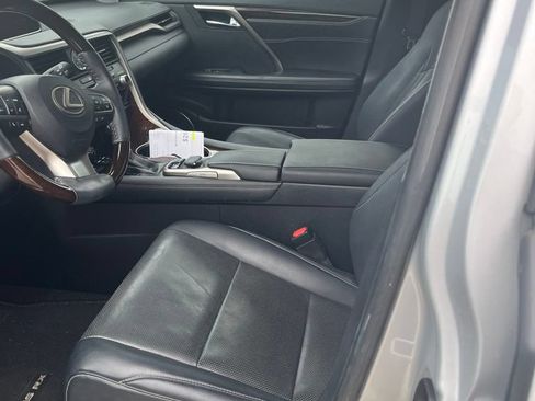Used 2019 Lexus RX 350 FWD w/ Navigation Package image 4