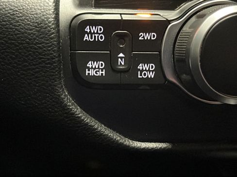 Certified 2020 RAM 1500 Big Horn AWD/4WD image 32