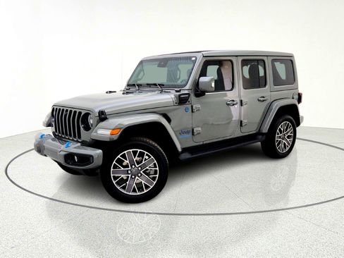 Used 2023 Jeep Wrangler Sahara image 1