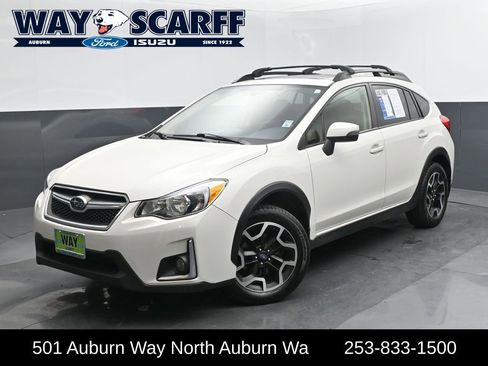 Used 2016 Subaru Crosstrek 2.0i Limited image 1