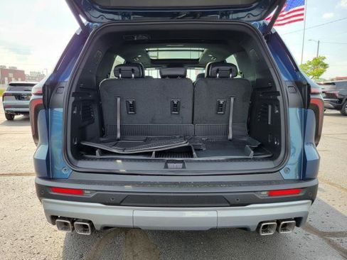 New 2026 Chevrolet Traverse LT w/ Sun and Wheel Package AWD/4WD image 26