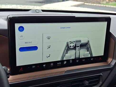 Used 2025 Ford Bronco Sport Outer Banks w/ Outer Banks Tech Package+ image 16