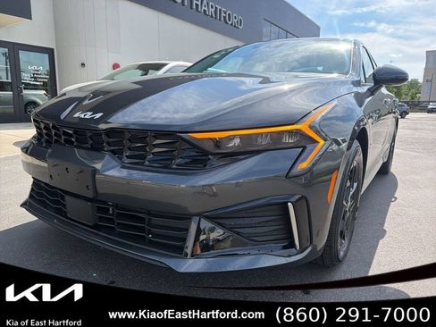 New 2026 Kia K5 LXS FWD image 3