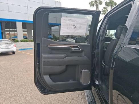 New 2026 Chevrolet Silverado 1500 High Country AWD/4WD image 21