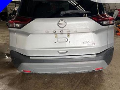 Certified 2023 Nissan Rogue SV w/ SV Premium B Package AWD/4WD image 4