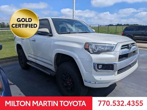 Certified 2022 Toyota 4Runner Limited AWD/4WD image 2