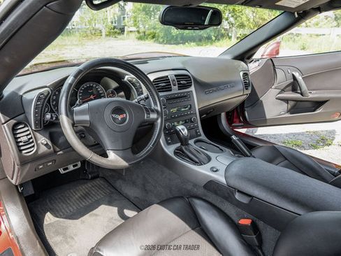 Used 2007 Chevrolet Corvette Coupe w/ Preferred Equipment Group RWD image 42