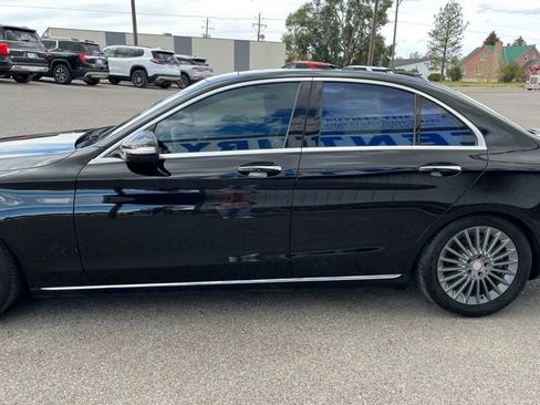 Used 2015 Mercedes-Benz C 300 4MATIC Sedan w/ Premium 1 Package image 5