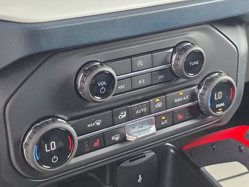 New 2026 Ford Bronco Heritage Edition AWD/4WD image 20