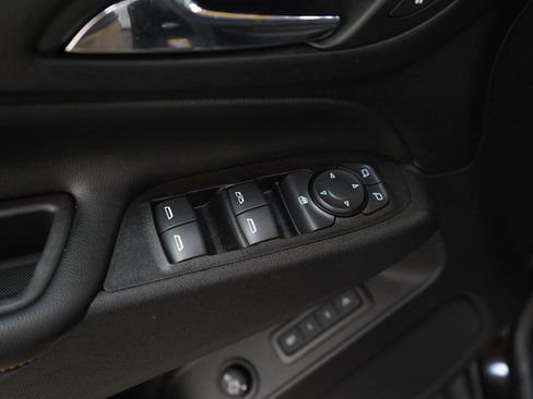 Used 2019 Chevrolet Equinox Premier AWD/4WD image 20