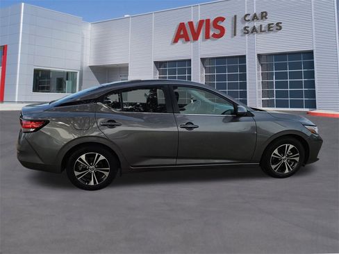Used 2023 Nissan Sentra SV image 7