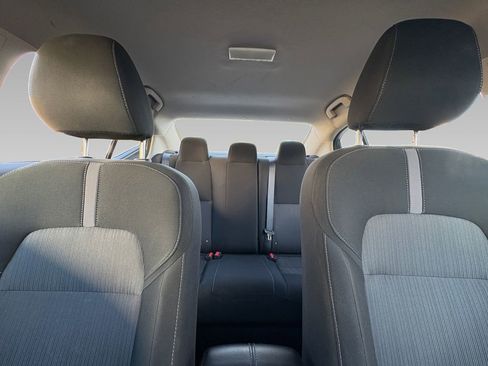 Used 2023 Nissan Sentra SV image 2