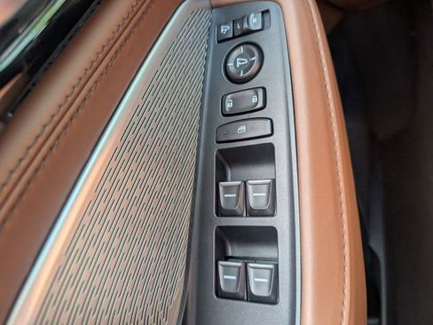 Used 2023 Acura MDX SH-AWD w/ Advance Package image 37