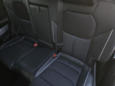 Used 2022 Genesis GV70 2.5T w/ Sport Prestige Package image 15