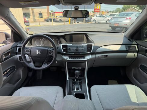 Used 2015 Honda Accord LX image 5