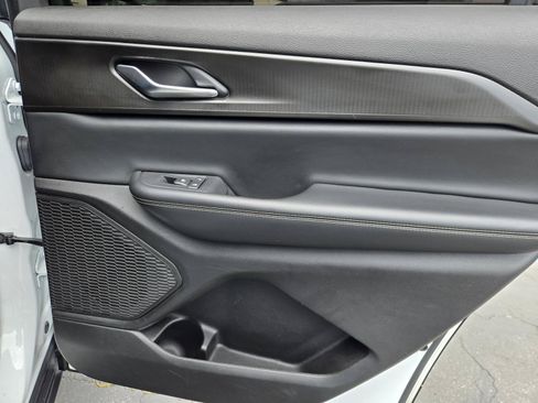 Certified 2023 Jeep Grand Cherokee L Laredo w/ Luxury Tech Group I RWD image 30