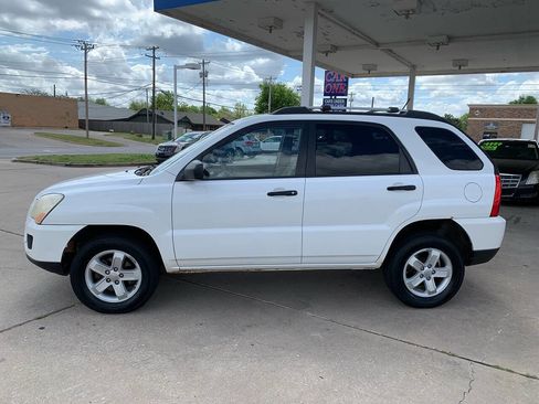 Used 2010 Kia Sportage LX image 4