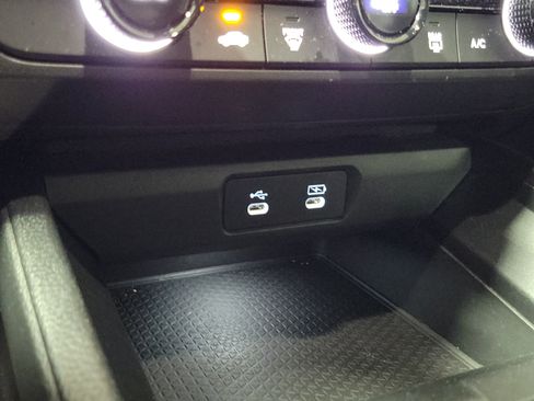 Used 2024 Honda Accord LX image 29
