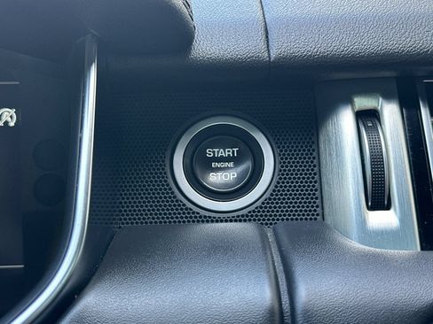 Used 2019 Land Rover Range Rover HSE AWD/4WD image 27