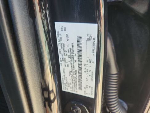 Used 2021 Ford F150 Lariat w/ Equipment Group 502A High AWD/4WD image 21