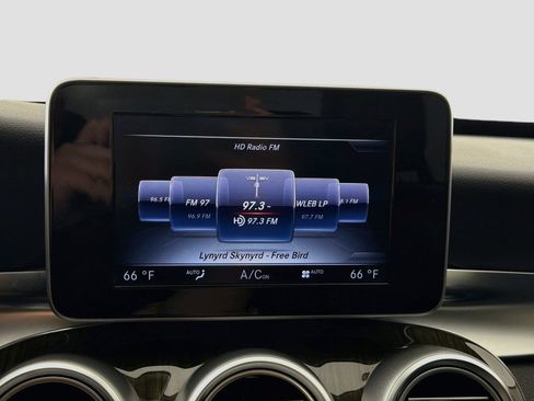 Used 2016 Mercedes-Benz C 300 4MATIC Sedan image 13