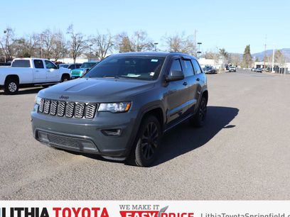 Used 2017 Jeep Grand Cherokee Altitude