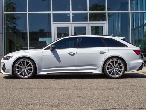 Used 2021 Audi RS 6 AWD/4WD image 7