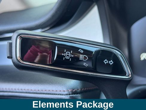 Used 2023 Lincoln Aviator AWD w/ Elements Package image 11