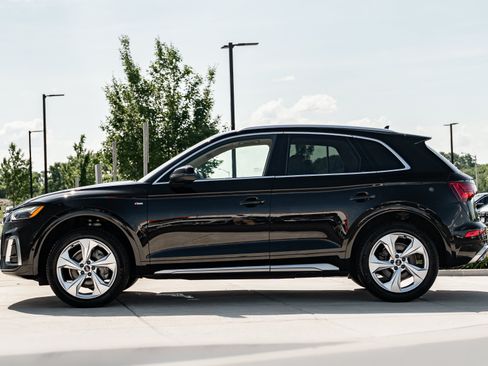 Used 2022 Audi Q5 2.0T Prestige w/ Prestige Package AWD/4WD image 6