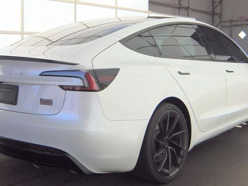 Used 2025 Tesla Model 3 Performance AWD/4WD image 3