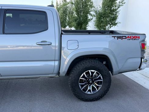 Used 2021 Toyota Tacoma TRD Sport AWD/4WD image 24