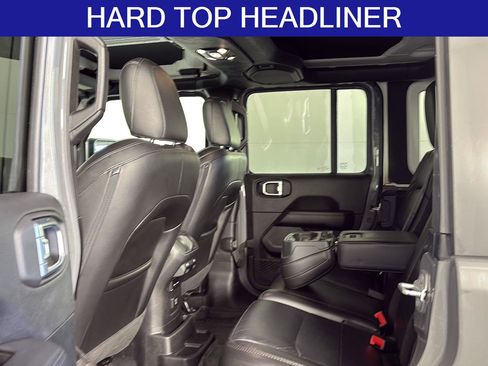 Used 2023 Jeep Wrangler Unlimited Sahara image 21