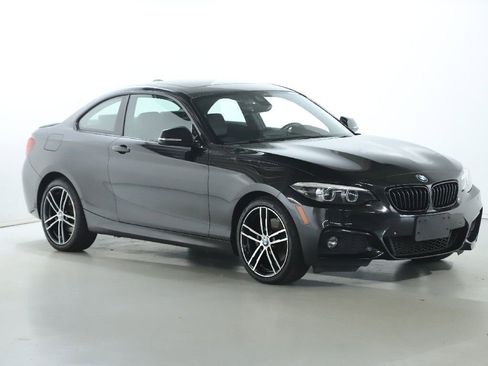 Used 2020 BMW 230i xDrive Coupe w/ M Sport Package AWD/4WD image 11