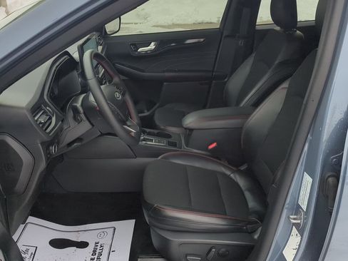 Used 2025 Ford Escape ST-Line Elite w/ Tech Pack #2 image 16