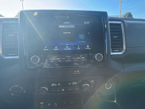 Used 2022 Nissan Frontier SV image 17