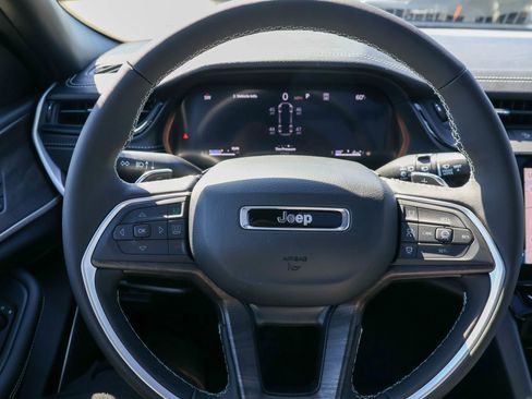 New 2026 Jeep Grand Cherokee L Limited w/ Limited Altitude Package image 29