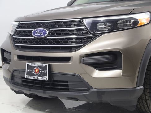Used 2021 Ford Explorer XLT image 53
