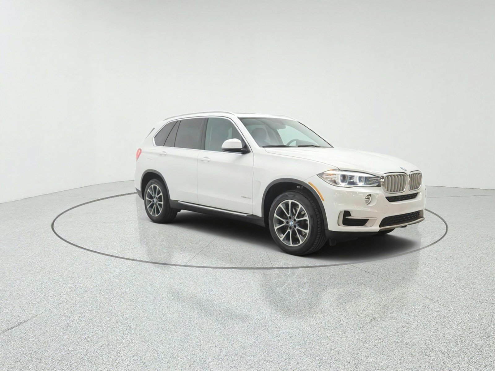 Used 2015 BMW X5 sDrive35i RWD image 3