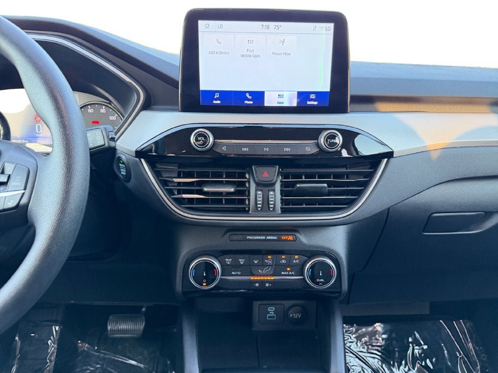 Used 2022 Ford Escape SE FWD image 12