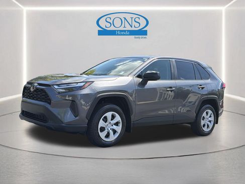 Used 2025 Toyota RAV4 LE FWD image 19