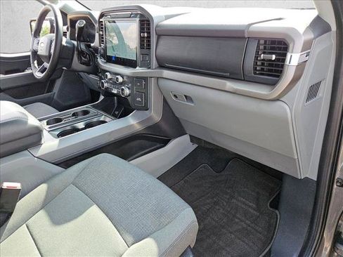 Used 2025 Ford F150 XLT w/ Equipment Group 302A MID RWD image 22