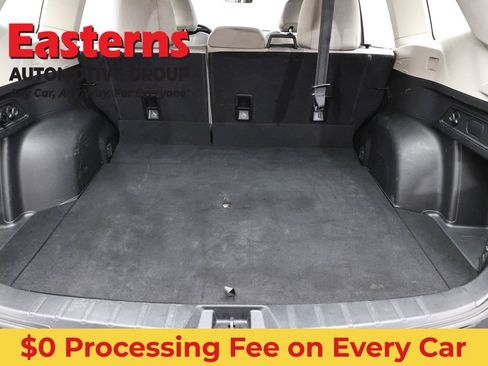 Used 2023 Subaru Forester AWD/4WD image 9
