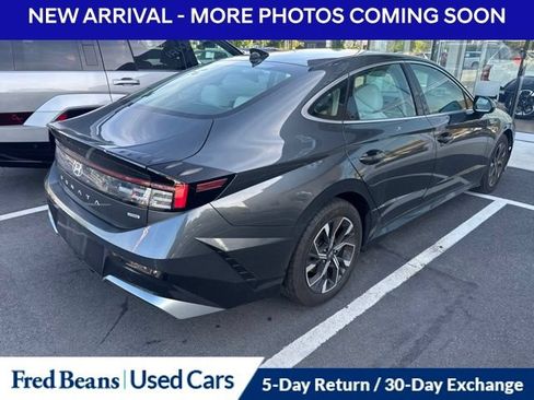Used 2024 Hyundai Sonata SEL AWD/4WD image 3
