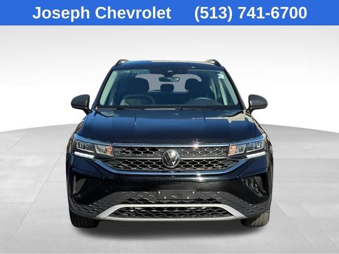 Used 2024 Volkswagen Taos S image 2