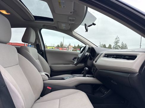 Used 2016 Honda HR-V EX image 14