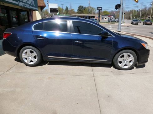 Used 2010 Buick LaCrosse CX FWD image 5