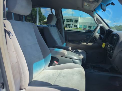 Used 2007 Toyota Sequoia SR5 RWD image 24