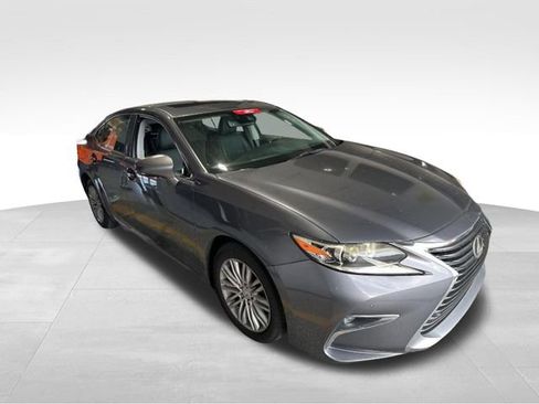 Used 2017 Lexus ES 350 350 image 3